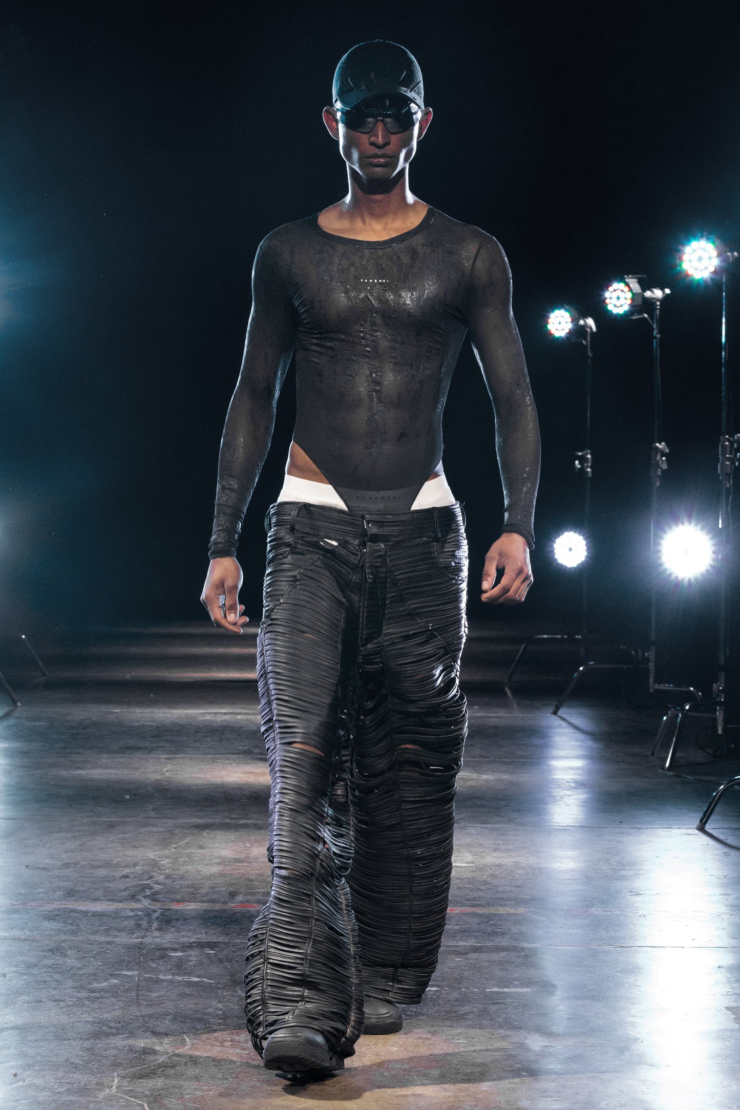 STRIPES TROUSERS (PRE ORDER)