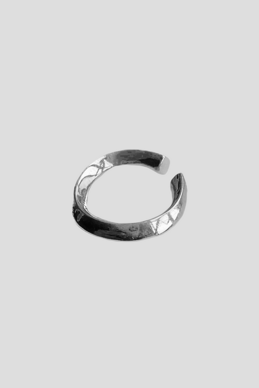 SILVER EARCUFF BLADE AYANEGUI CONTEMPORARY LUXURY CLOTHING BRAND BASED IN MEXICO CITY