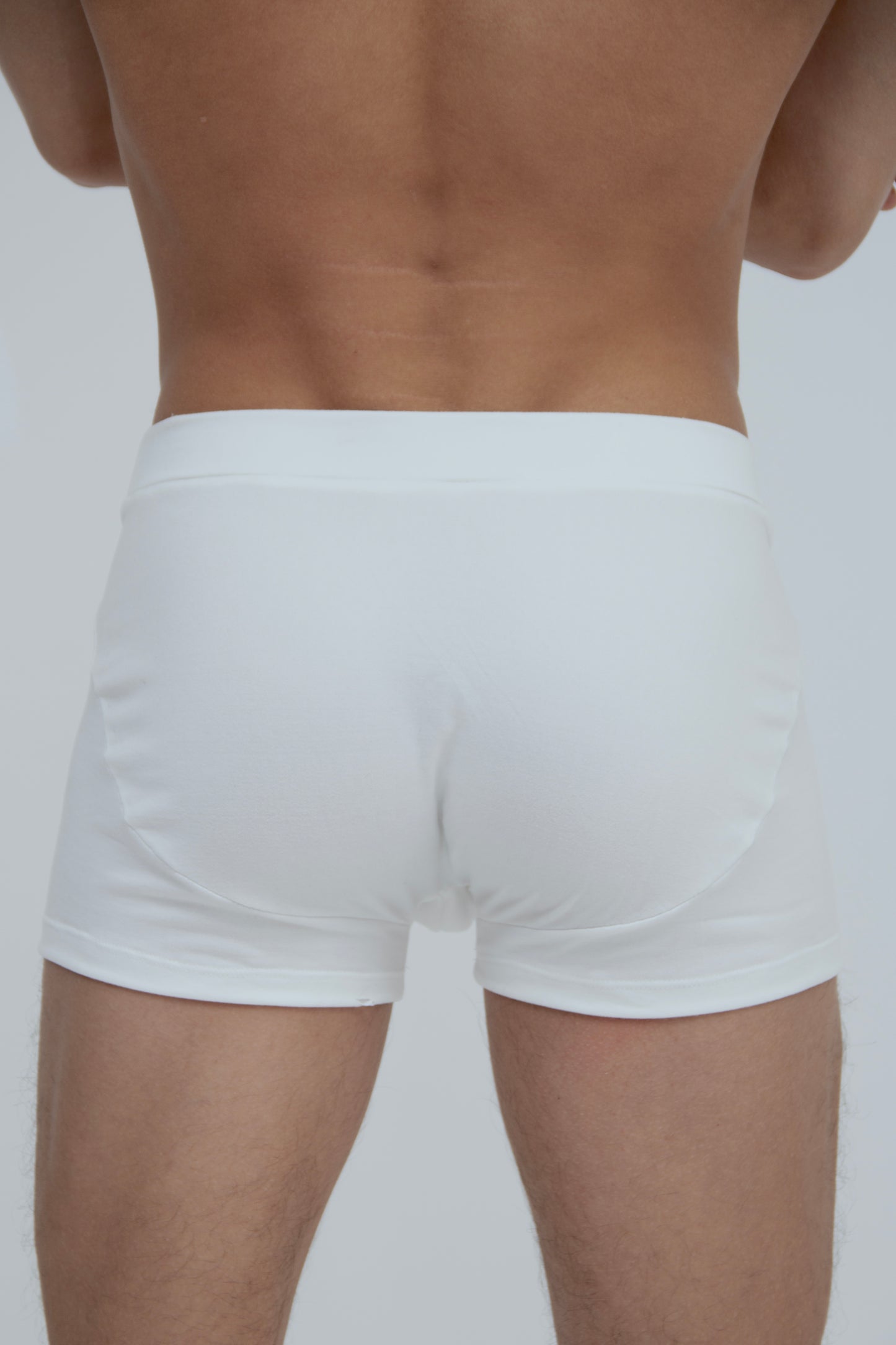 TRUNK WHITE
