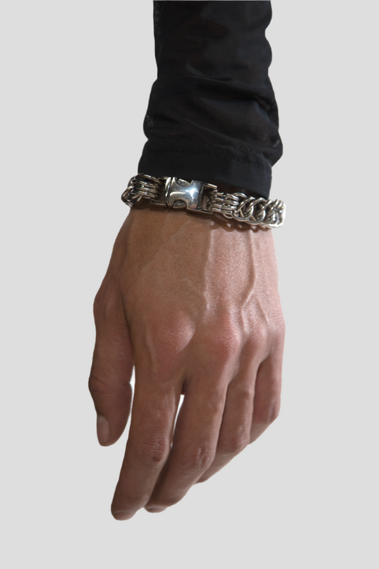 CHAIN STITCH BRACELET