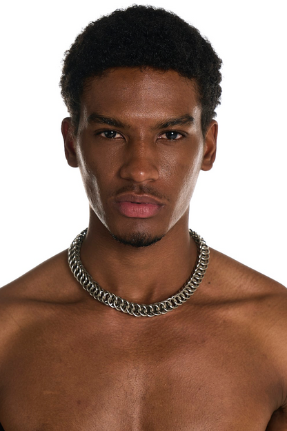 CHAIN STITCH NECKLACE