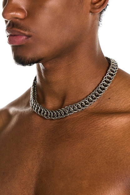 CHAIN STITCH NECKLACE