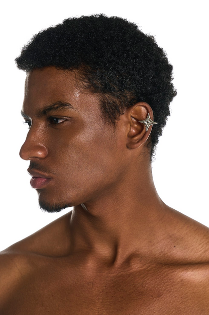 SPIKE STAR EARCUFF