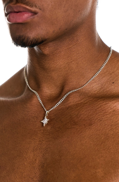 SPIKE STAR NECKLACE