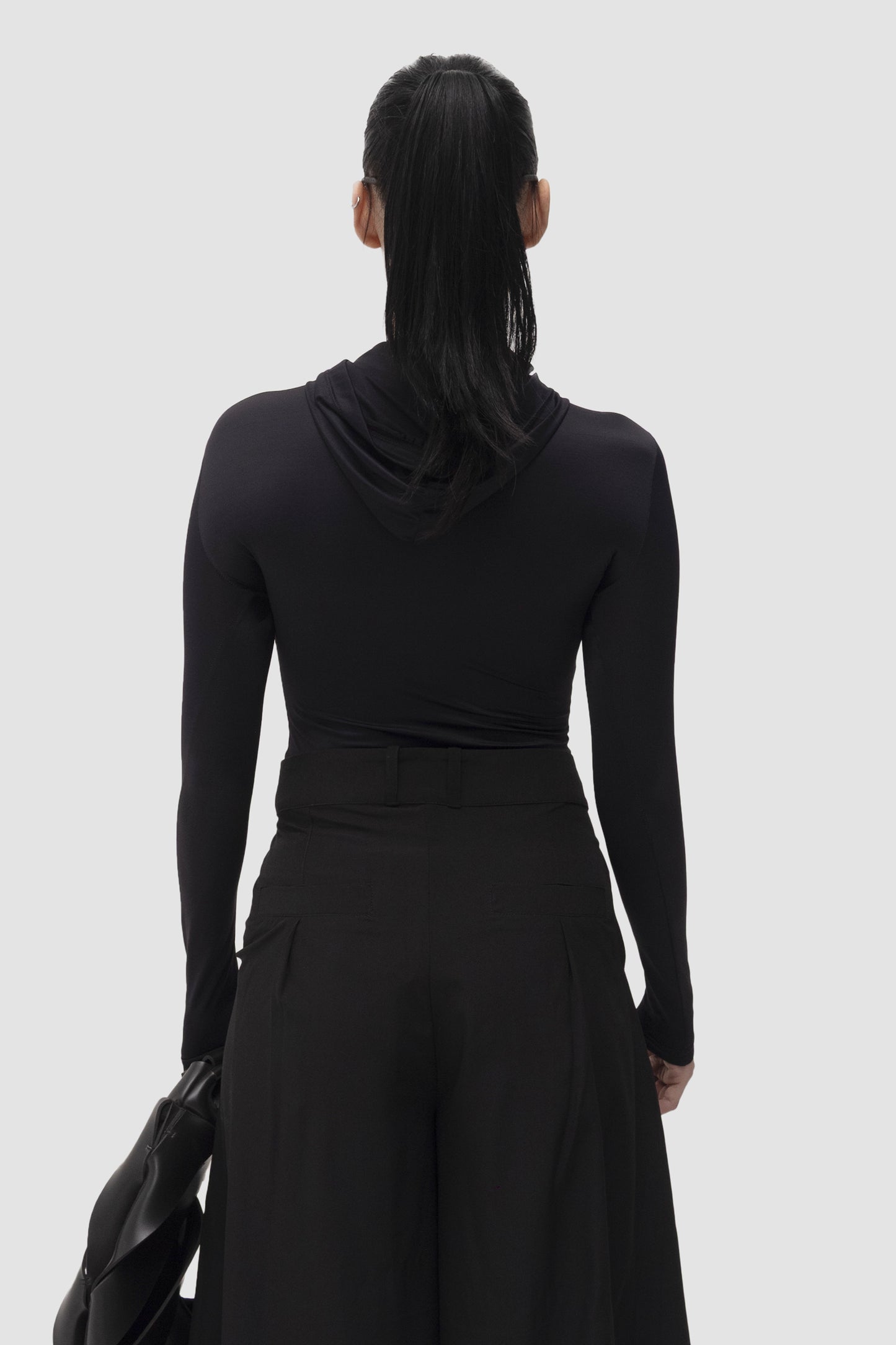 BODY HOODIE