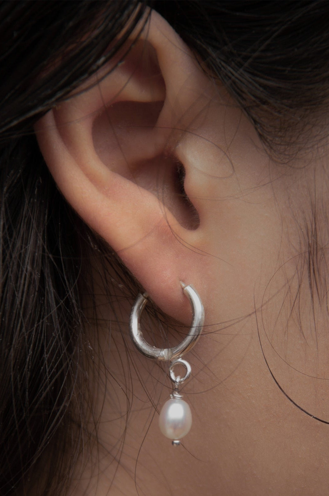 PEARL HOOP