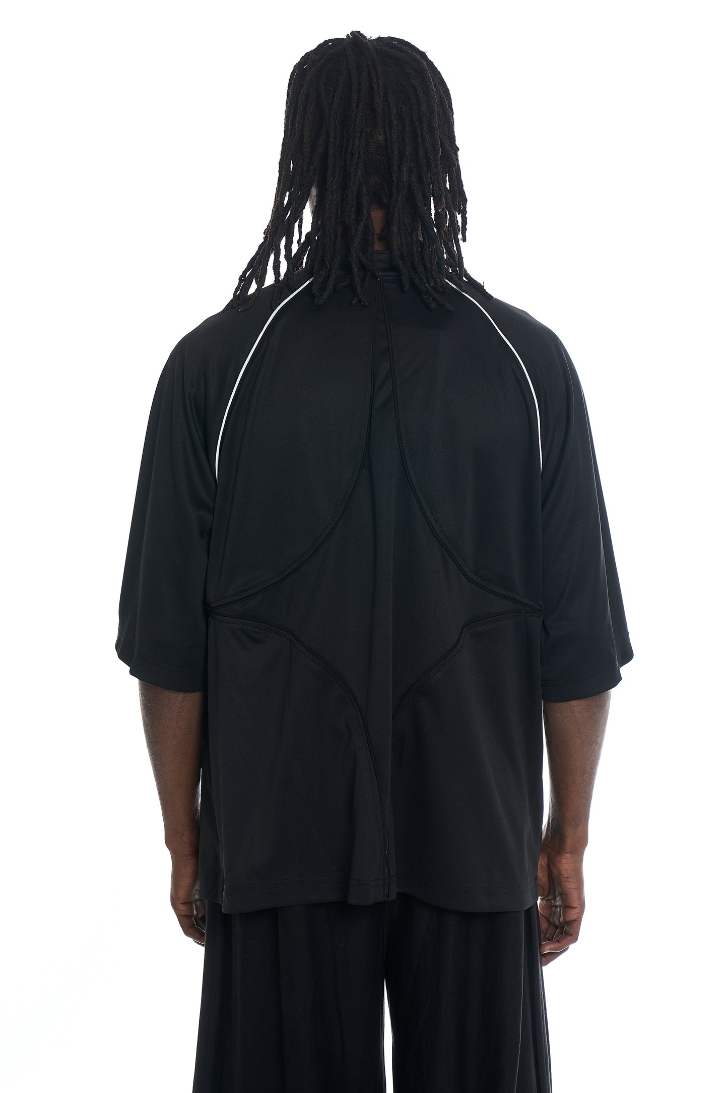 SPIKE SOCCER BLACK LINES