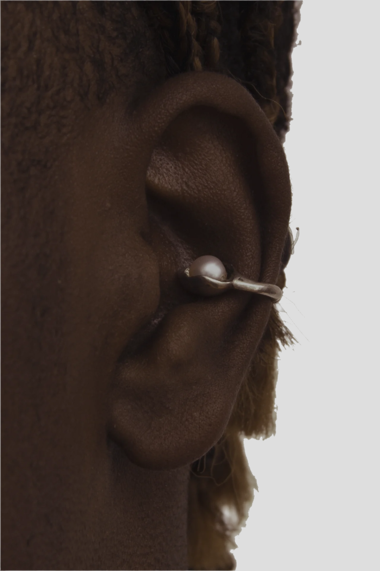 PEARL EAR CUFF