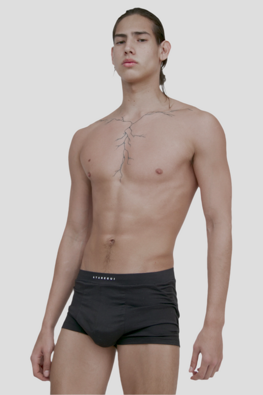 TRUNK BLACK