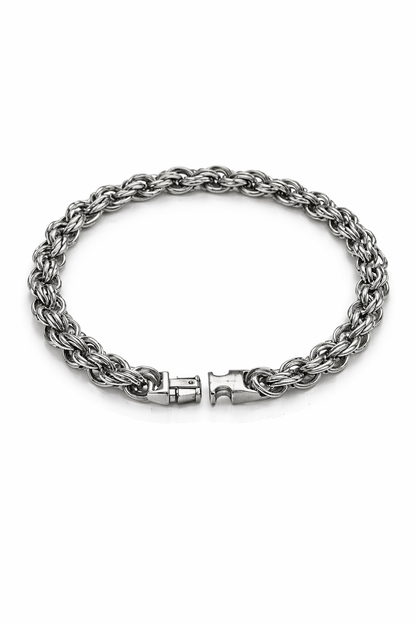 DOUBLE CHAIN NECKLACE