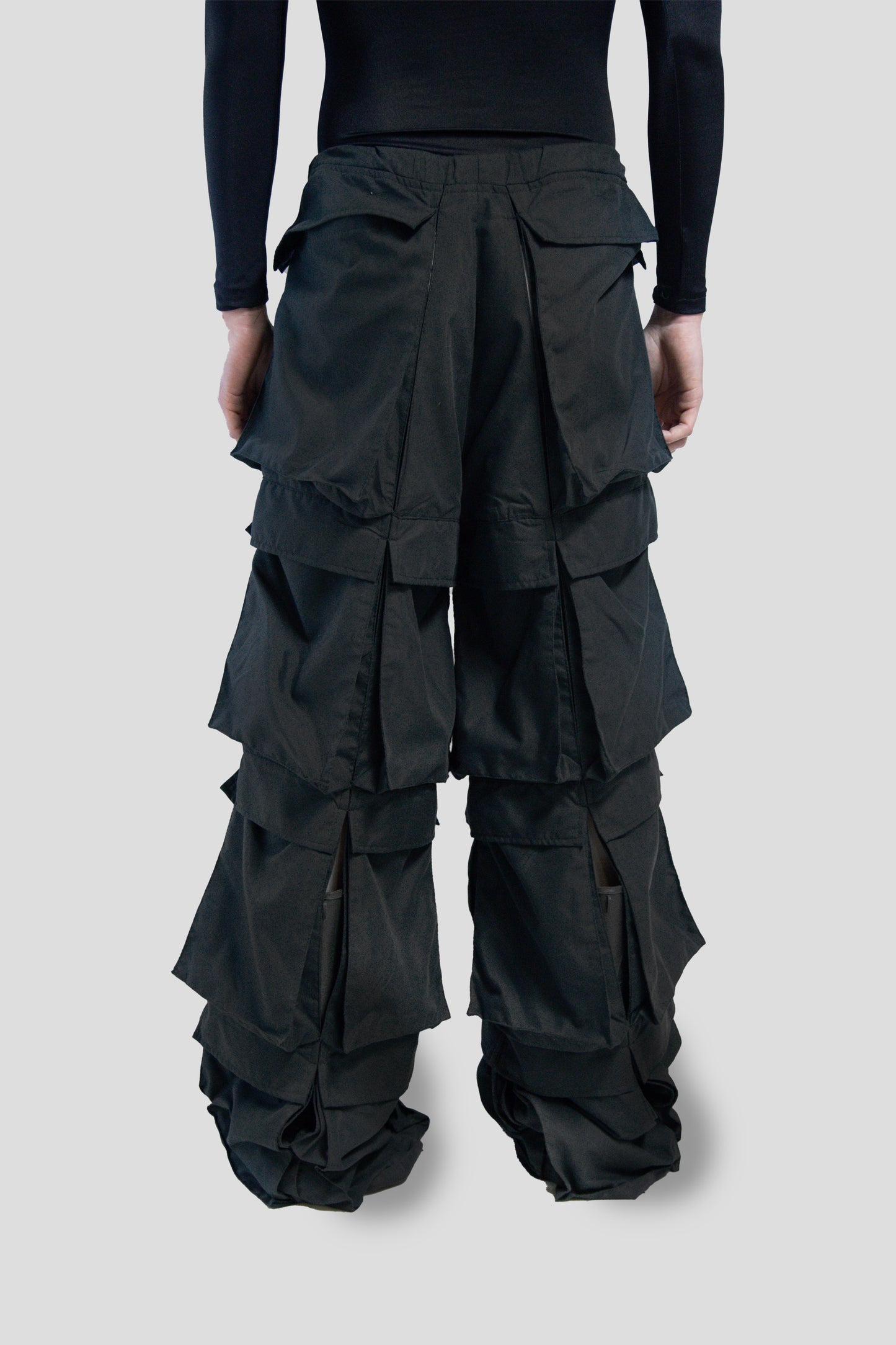 POCKET TROUSERS